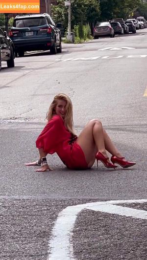 Addison Rae фото #2713