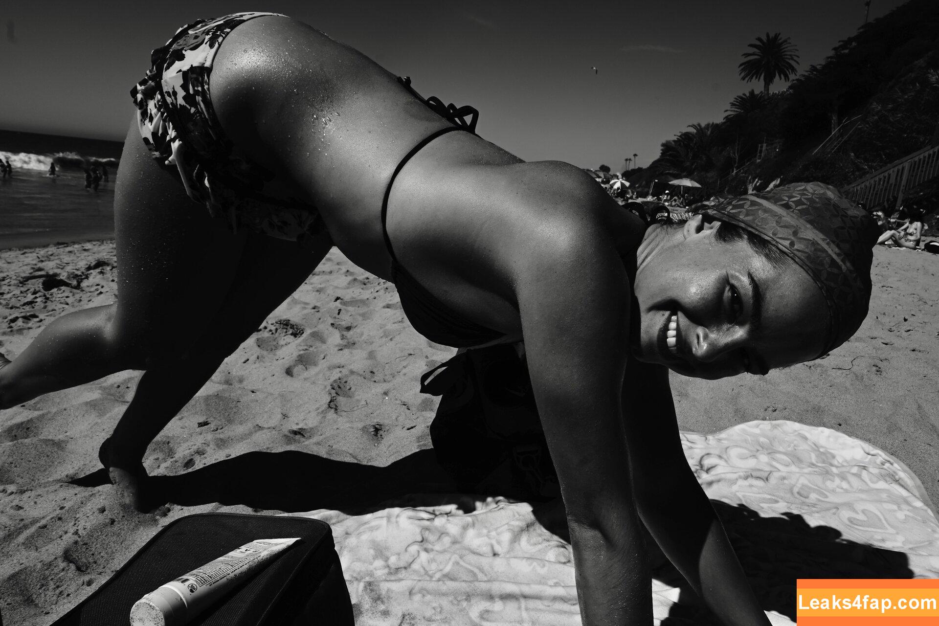 Addison Rae / addie_the_baddie / addisonraee / https: / whoisaddison leaked photo photo #3108