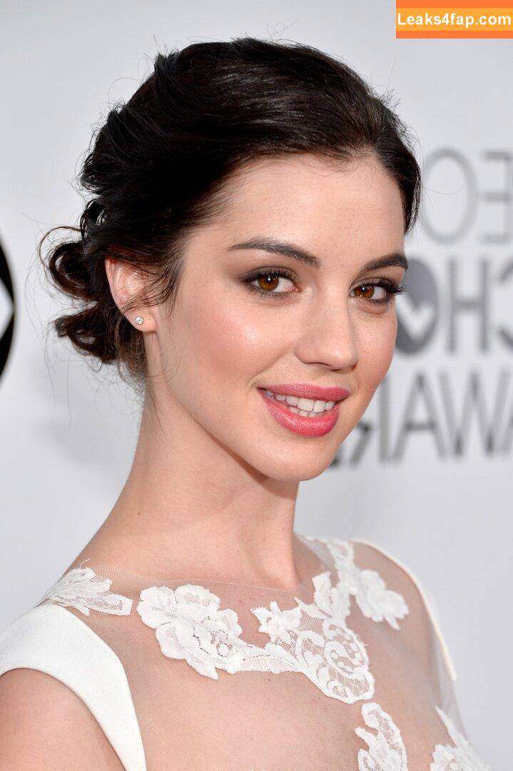 Adelaide Kane / adelaidekane слитое фото фото #0187