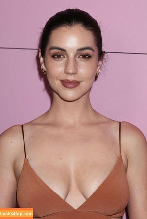 Adelaide Kane photo #0168