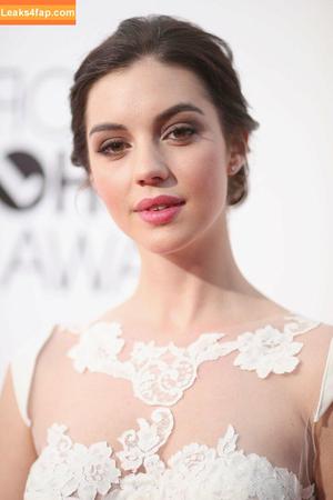 Adelaide Kane фото #0180