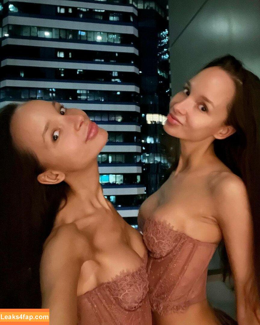 Adelalinka Twins / adelalinka / adelalinka_life / adelina_alinka leaked photo photo #0175