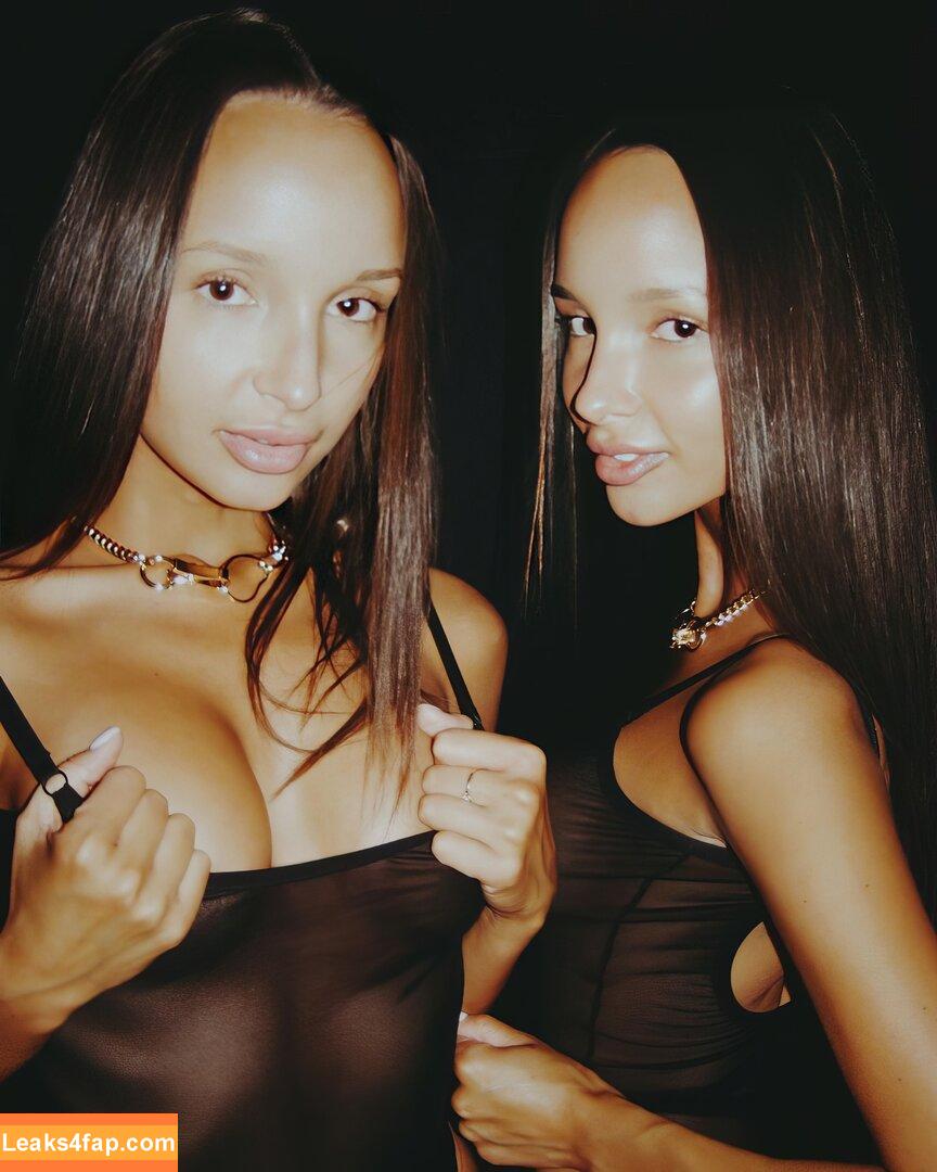 Adelalinka Twins / adelalinka / adelalinka_life / adelina_alinka leaked photo photo #0294