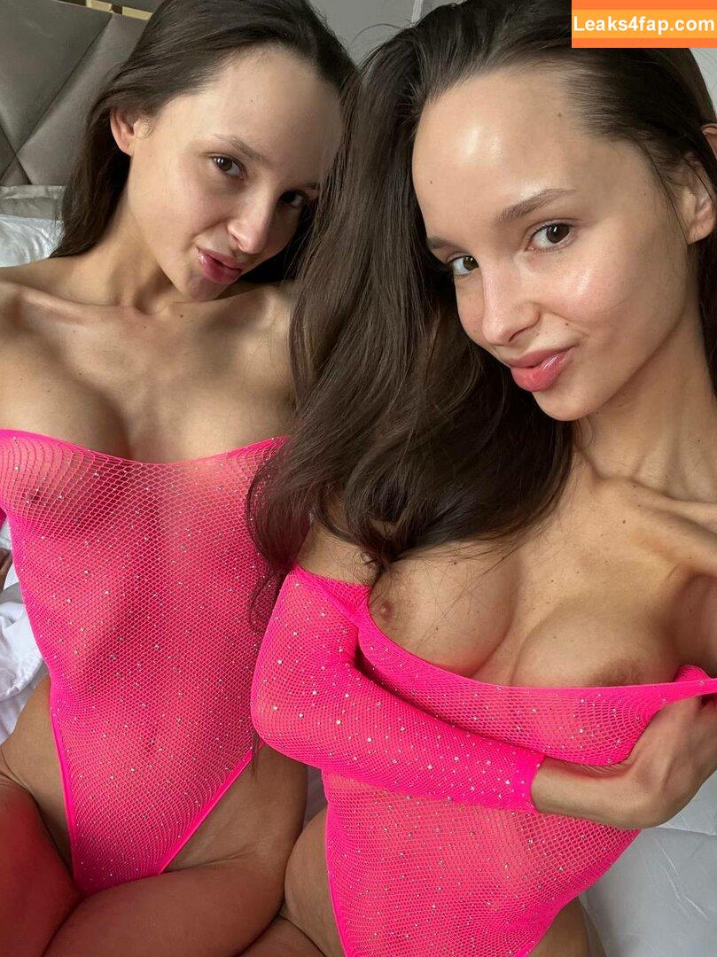 Adelalinka Twins / adelalinka / adelalinka_life / adelina_alinka leaked photo photo #0343