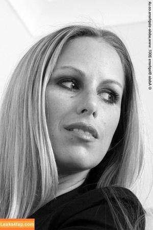 Adele Stephens photo #0265