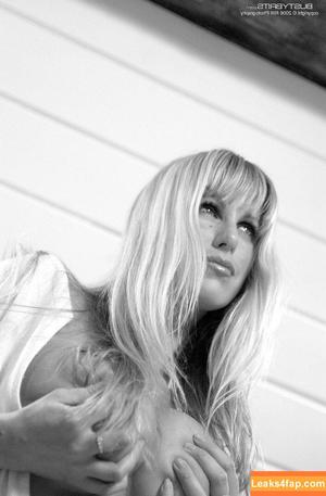 Adele Stephens photo #1676