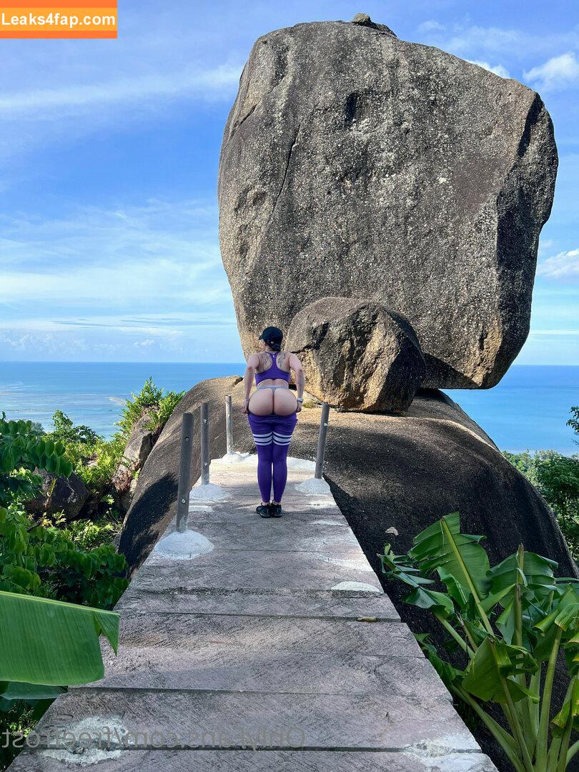 Adeline Frost / adelinefrost / frostadeline / ilovebitterlife leaked photo photo #0186