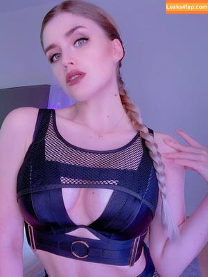 Adeline Frost photo #0022