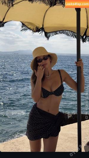 Adorable Caro photo #0594