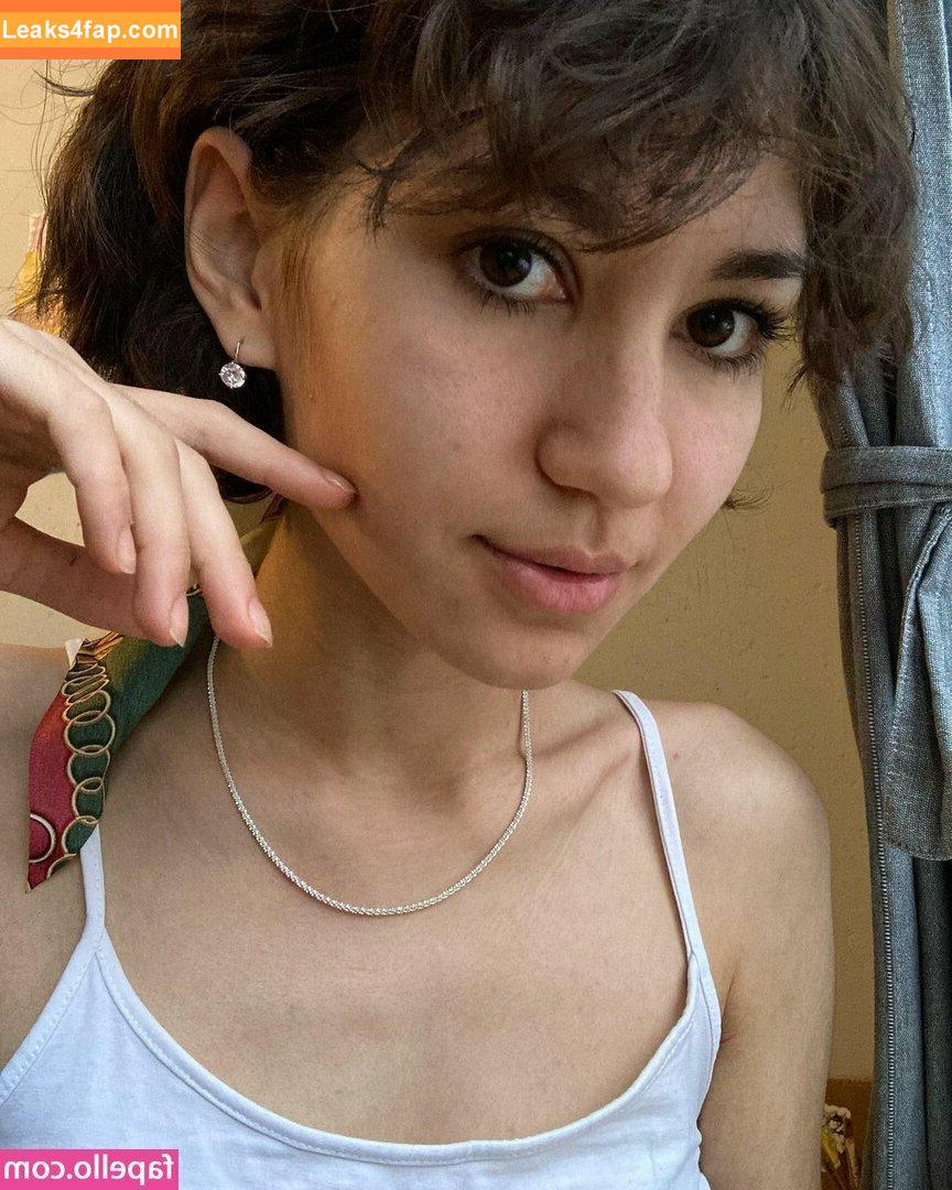 adorable_dina_official / adorable_dina / https: leaked photo photo #0096