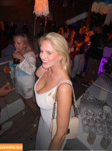 adore_sophia / miss.sophy leaked photo photo #0093