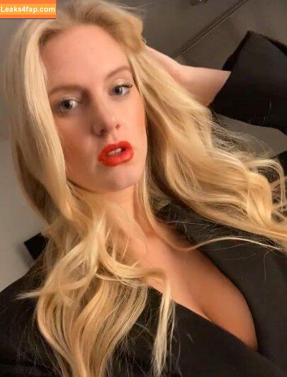 adore_sophia / miss.sophy leaked photo photo #0121