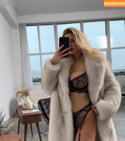 adore_sophia / miss.sophy leaked photo photo #0197