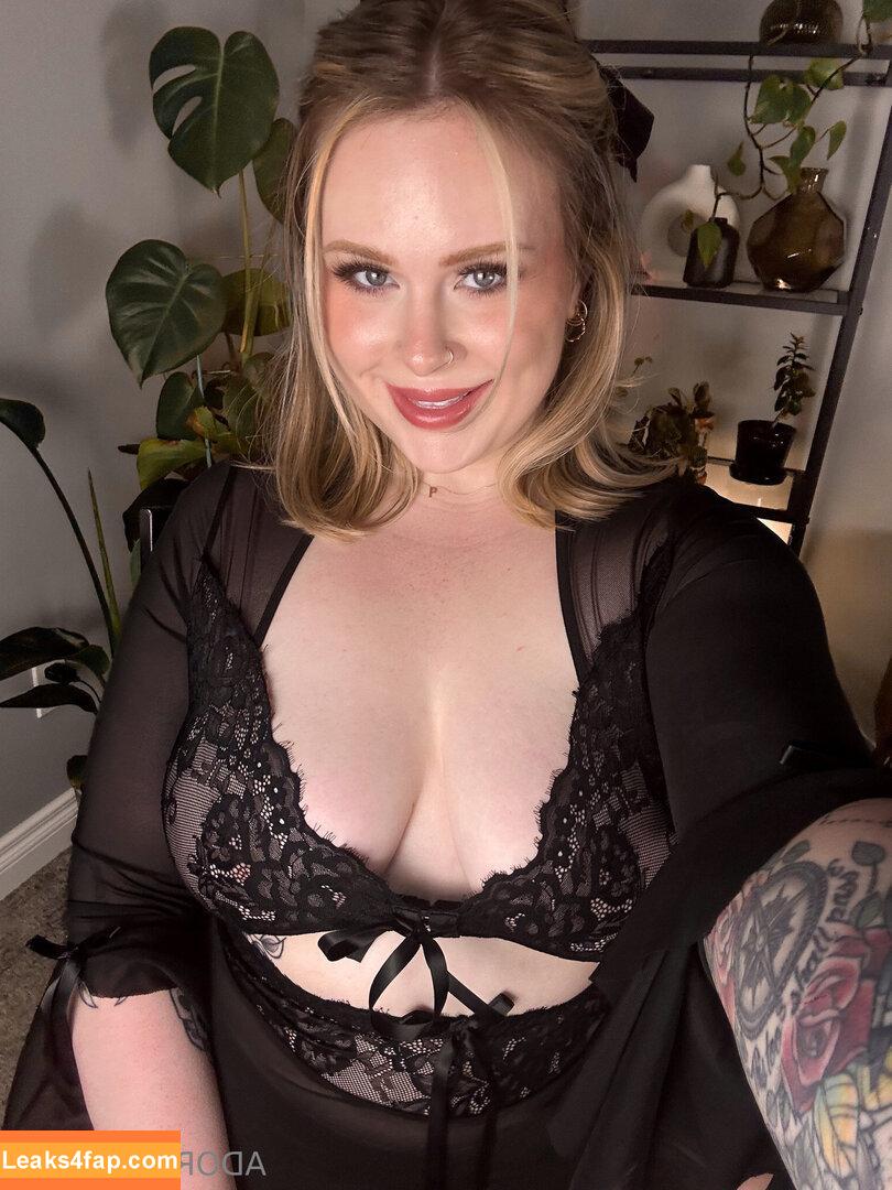 adoreashlynn / adore_ashlynn leaked photo photo #0049