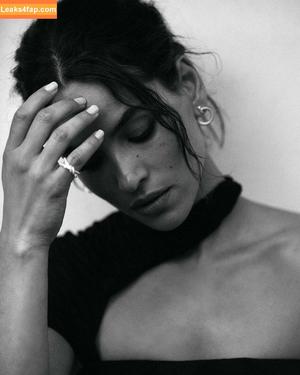 Adria Arjona photo #0135