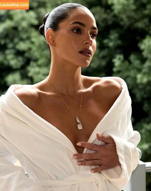 Adria Arjona photo #0446