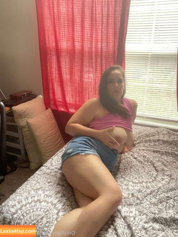 Adriana Faye / Adrianafaye / https: leaked photo photo #0050