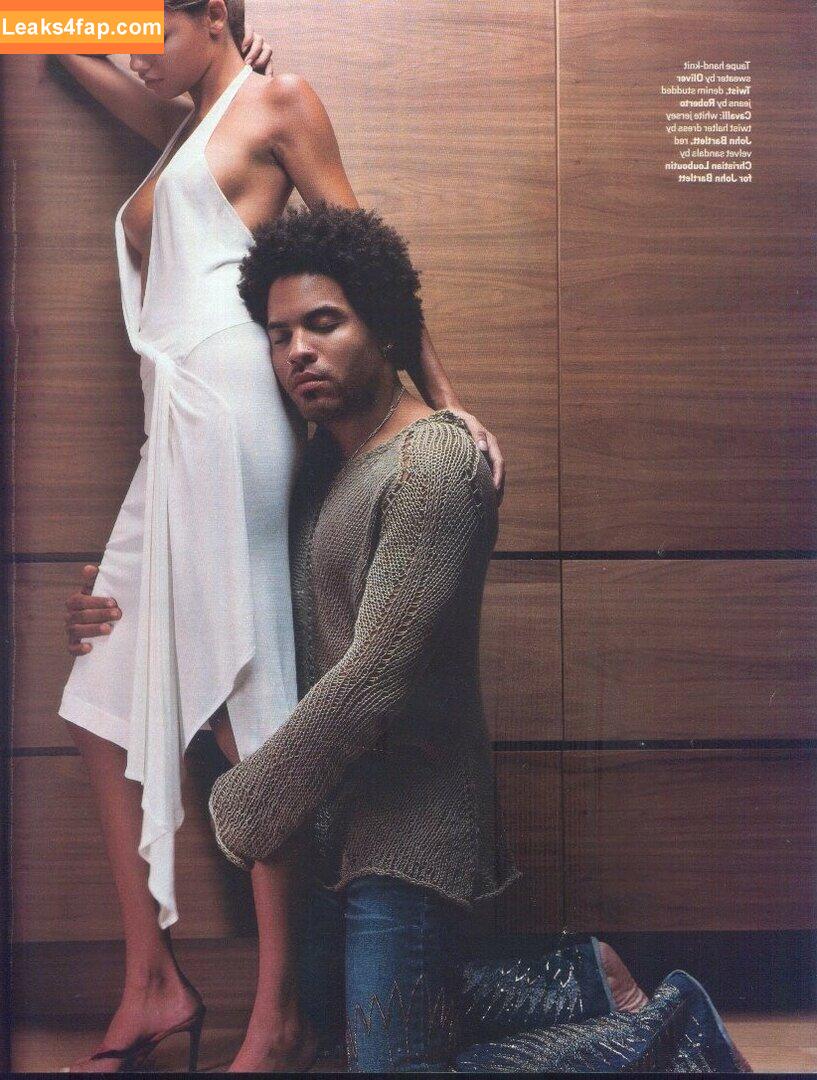 Adriana Lima / AdrianaLima / adrivainilla слитое фото фото #0574
