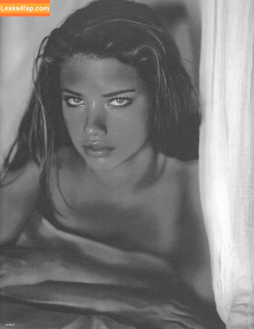 Adriana Lima / AdrianaLima / adrivainilla leaked photo photo #0667