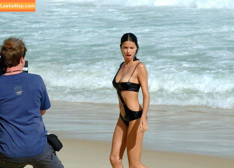 Adriana Lima / AdrianaLima / adrivainilla слитое фото фото #1070