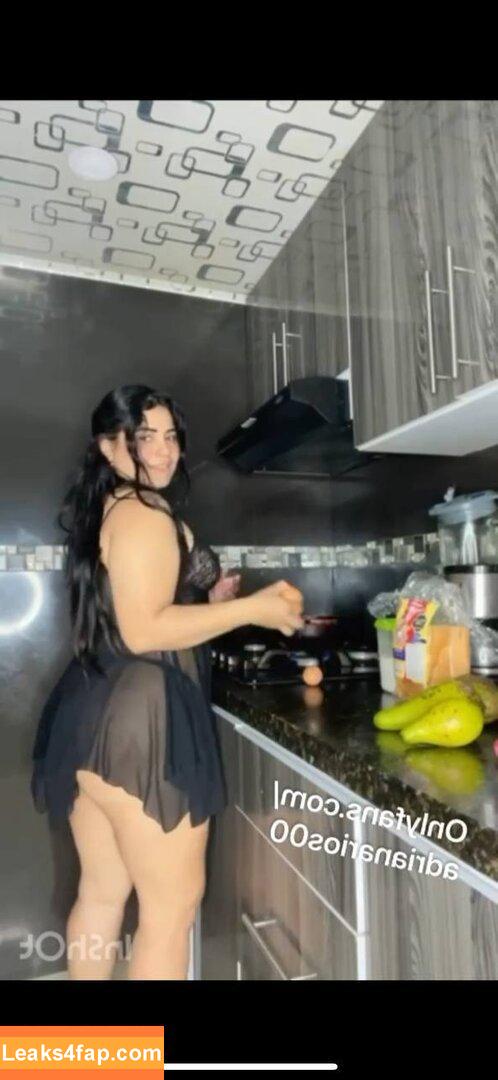 Adriana Rios / adrianarios00 / adrianariospriv / https: leaked photo photo #0376