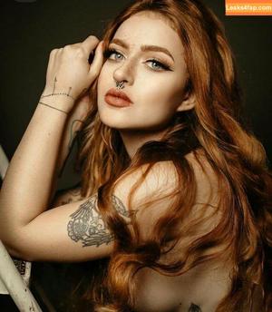 Adriana Rodrigues photo #0022