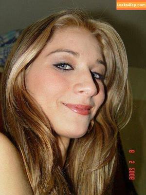 Adriana Rodrigues photo #0031