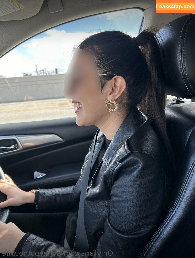 adrianaxlaveau / HoneypotHotwife / https: слитое фото фото #0024