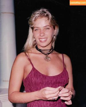 Adriane Galisteu photo #0073