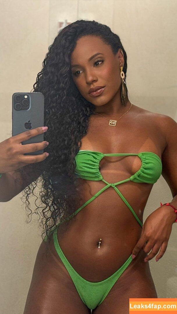 Adriele Souza / dris.souza / eitadris_ leaked photo photo #0035