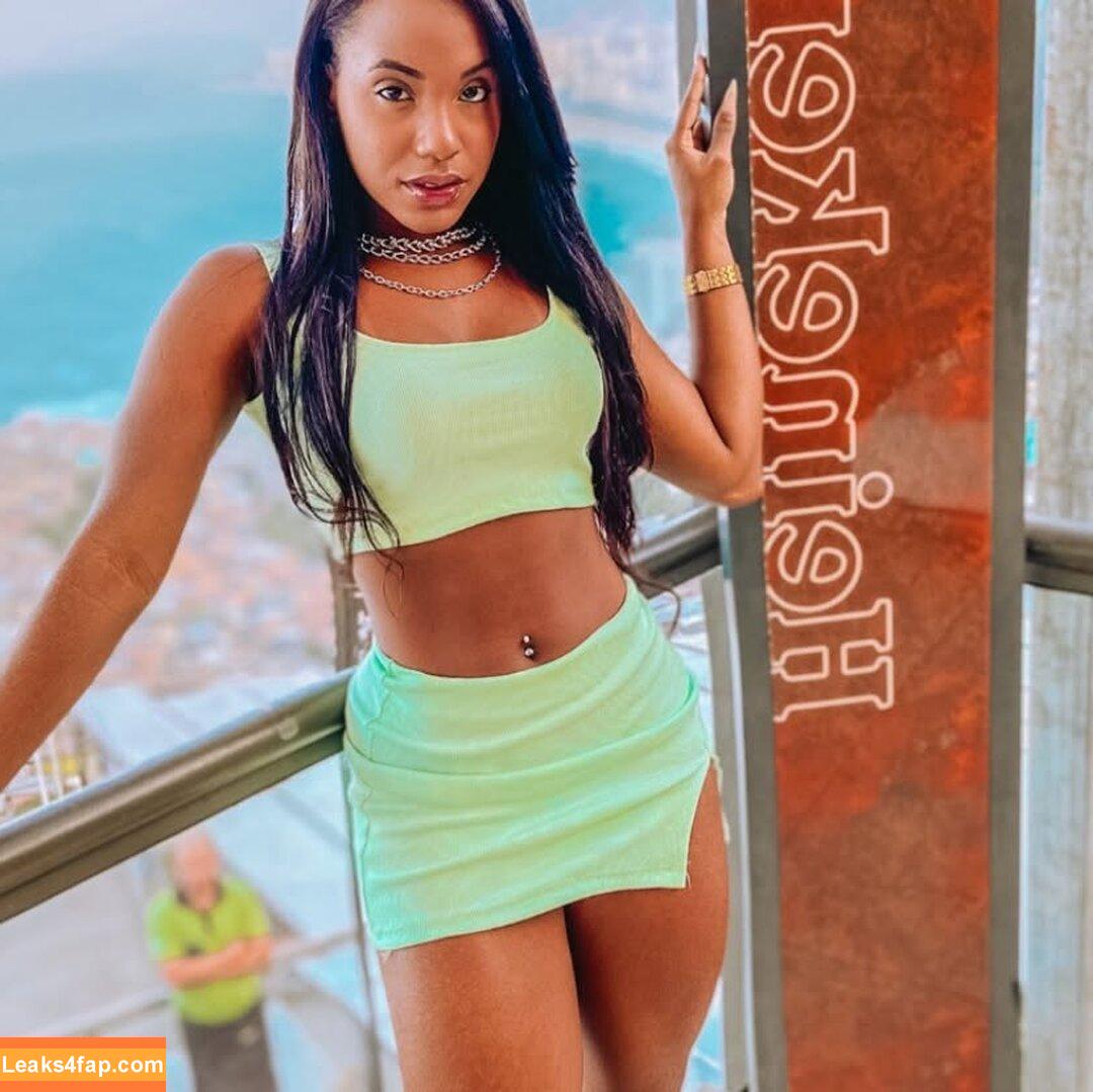 Adriele Souza / dris.souza / eitadris_ leaked photo photo #0057