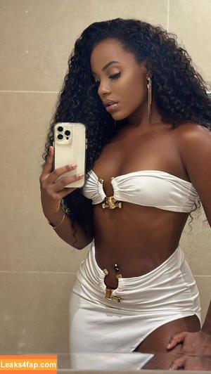 Adriele Souza photo #0051