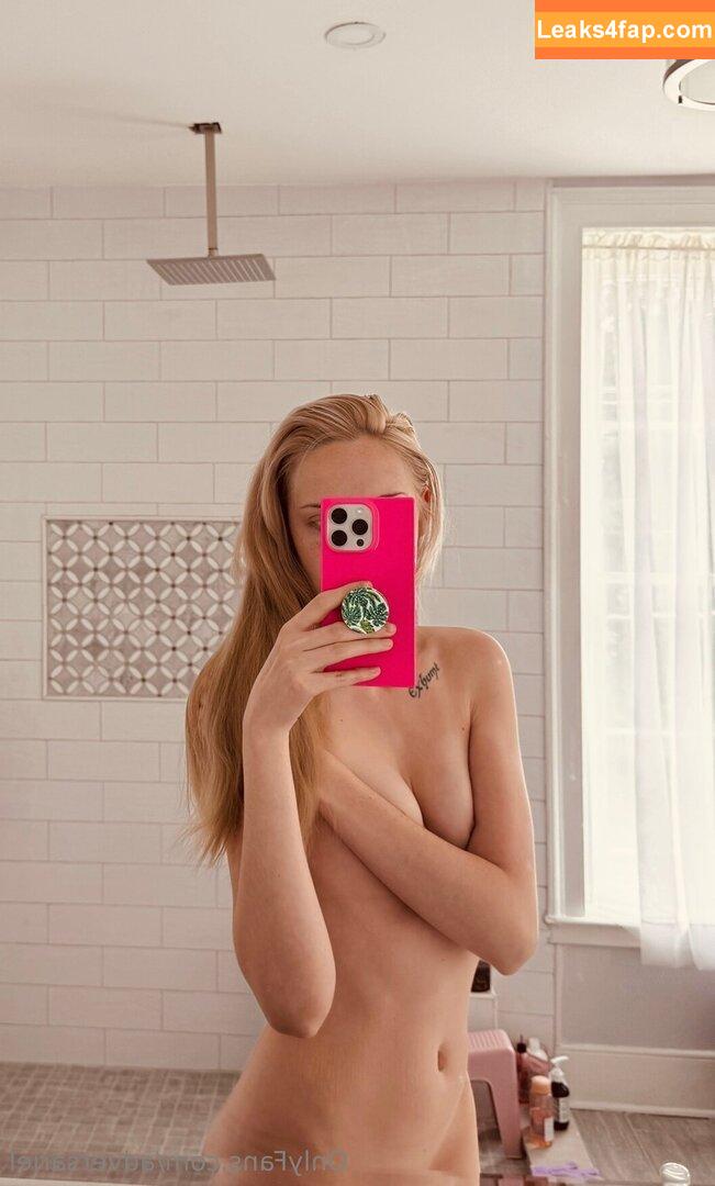 adversariel /  leaked photo photo #0055