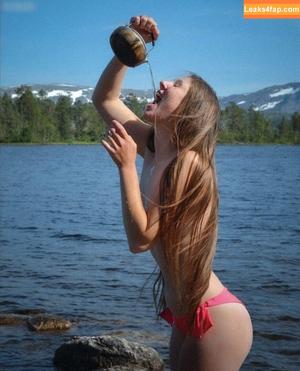 Affe auf Bike photo #0001