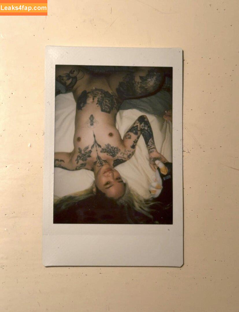 AffectionateEbb2815 / enerijung / yeezytaughtme leaked photo photo #0051
