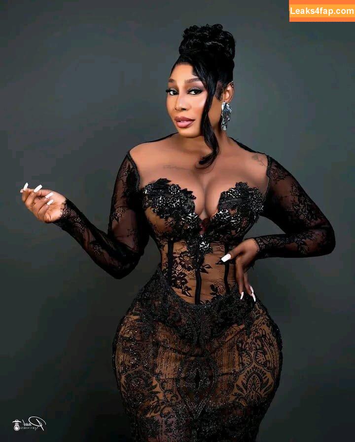 African Booty Meat / curvyandnatural leaked photo photo #0120