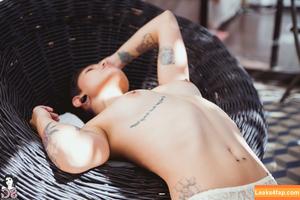 Agatha Suicide photo #0196