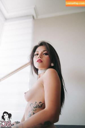 Agatha Suicide photo #0213