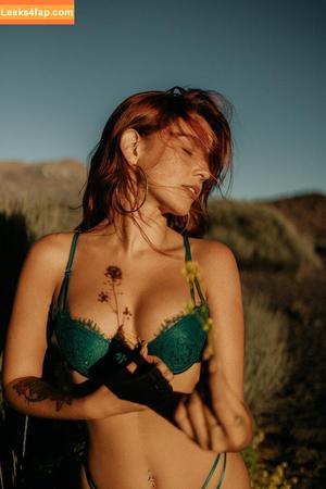 Agatha Vega photo #0175