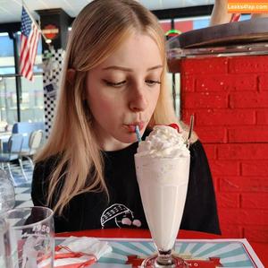 Agnese Innocente photo #0051