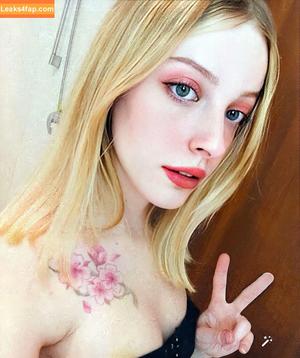 Agnese Innocente photo #0098