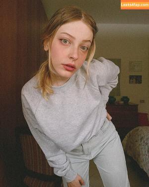 Agnese Innocente photo #0103