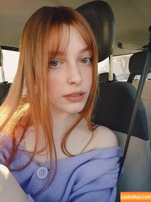 Agnese Innocente photo #0104