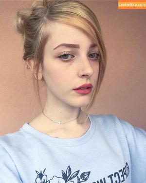 Agnese Innocente photo #0123