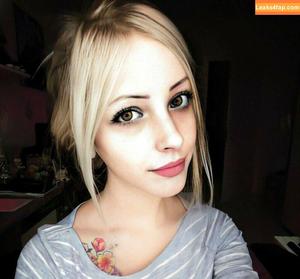 Agnese Innocente photo #0141