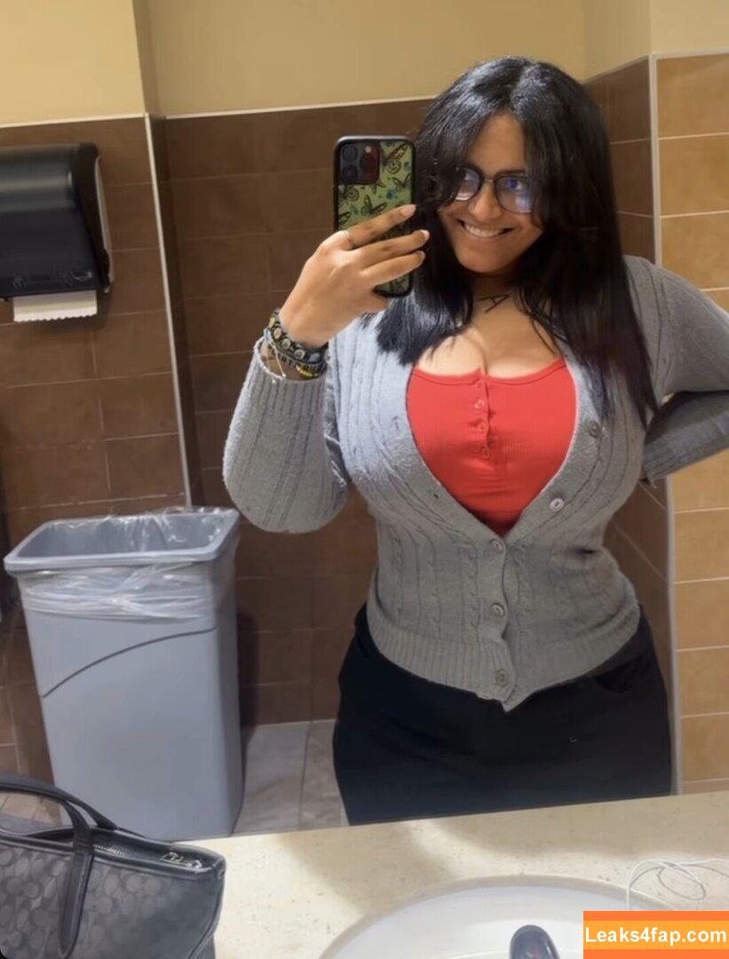 agrl07x /  leaked photo photo #0020