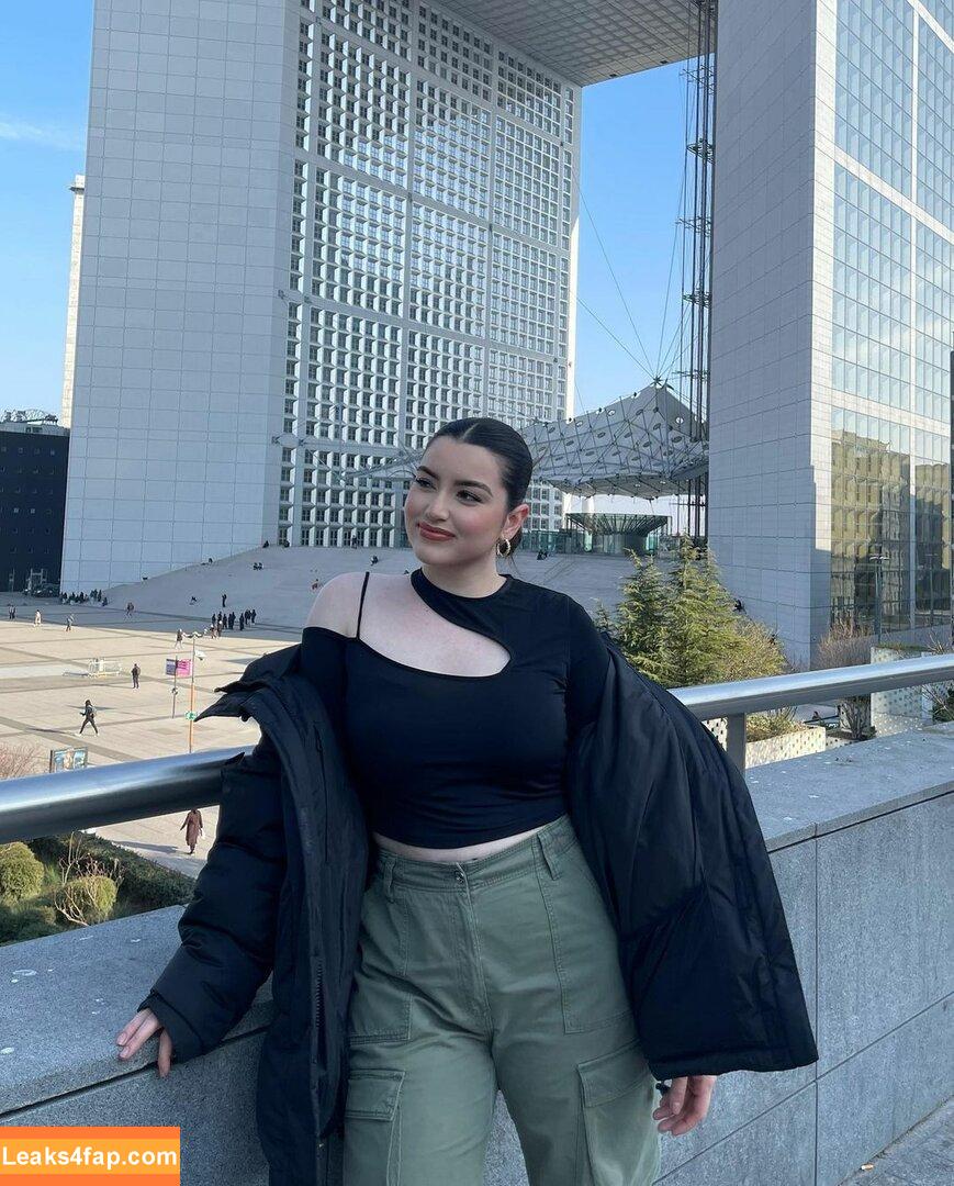 AI Generated Celebrity Nudes /  слитое фото фото #0565