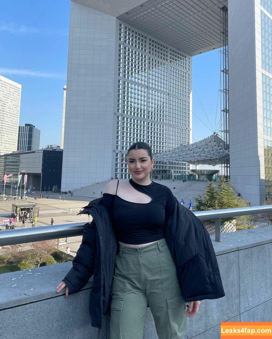 AI Generated Celebrity Nudes /  leaked photo photo #0567