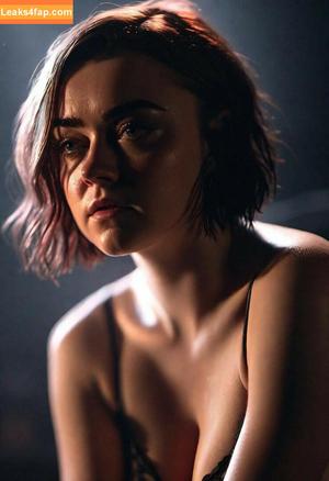 AI Generated Celebrity Nudes photo #0717