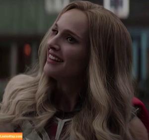 AI Generated Celebrity Nudes photo #1356